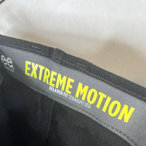 Lee Performance Series Relaxed Fit Straight Leg Jeans Men’s 56x32 Black NWT - Picture 7 of 9